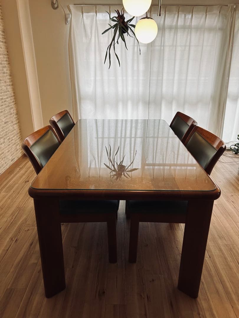 ✨飛騨産業のダイニングテーブル＆チェア4脚セット✨