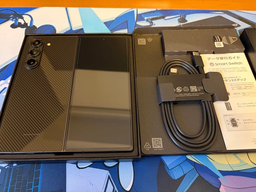 Galaxy Z Fold6 256GB online限定グラフテッドブラック