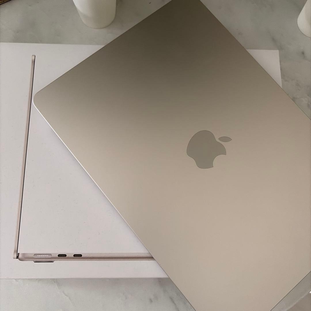 Apple MacBook Air 13インチ M3 2024