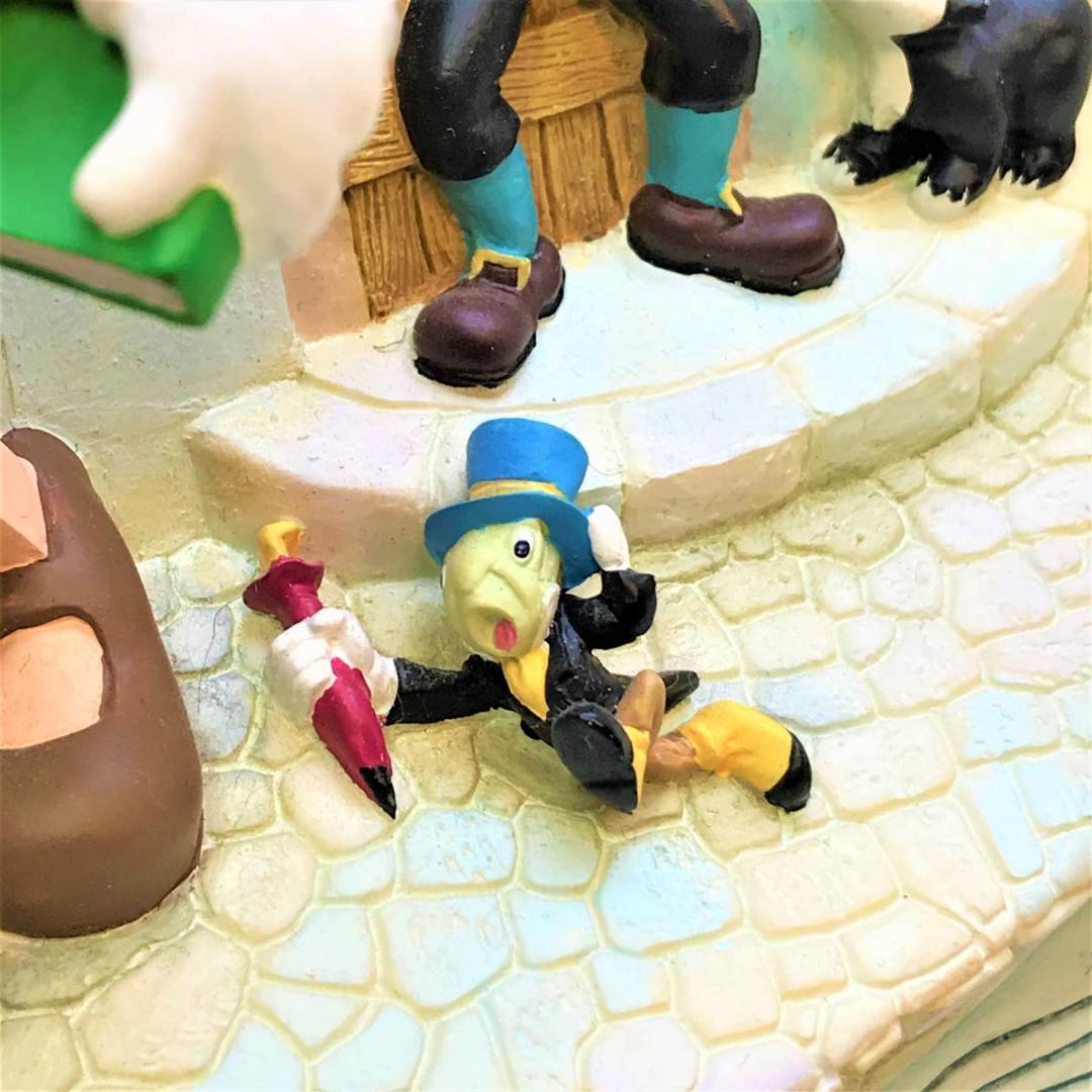 ピノキオ フィガロ ジミニークリケット ゼペットじいさん レリーフプレート