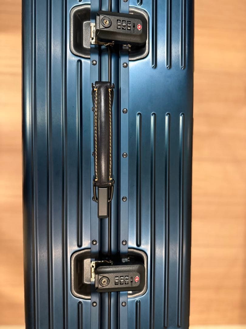 innovator スーツケース 70L ネイビー