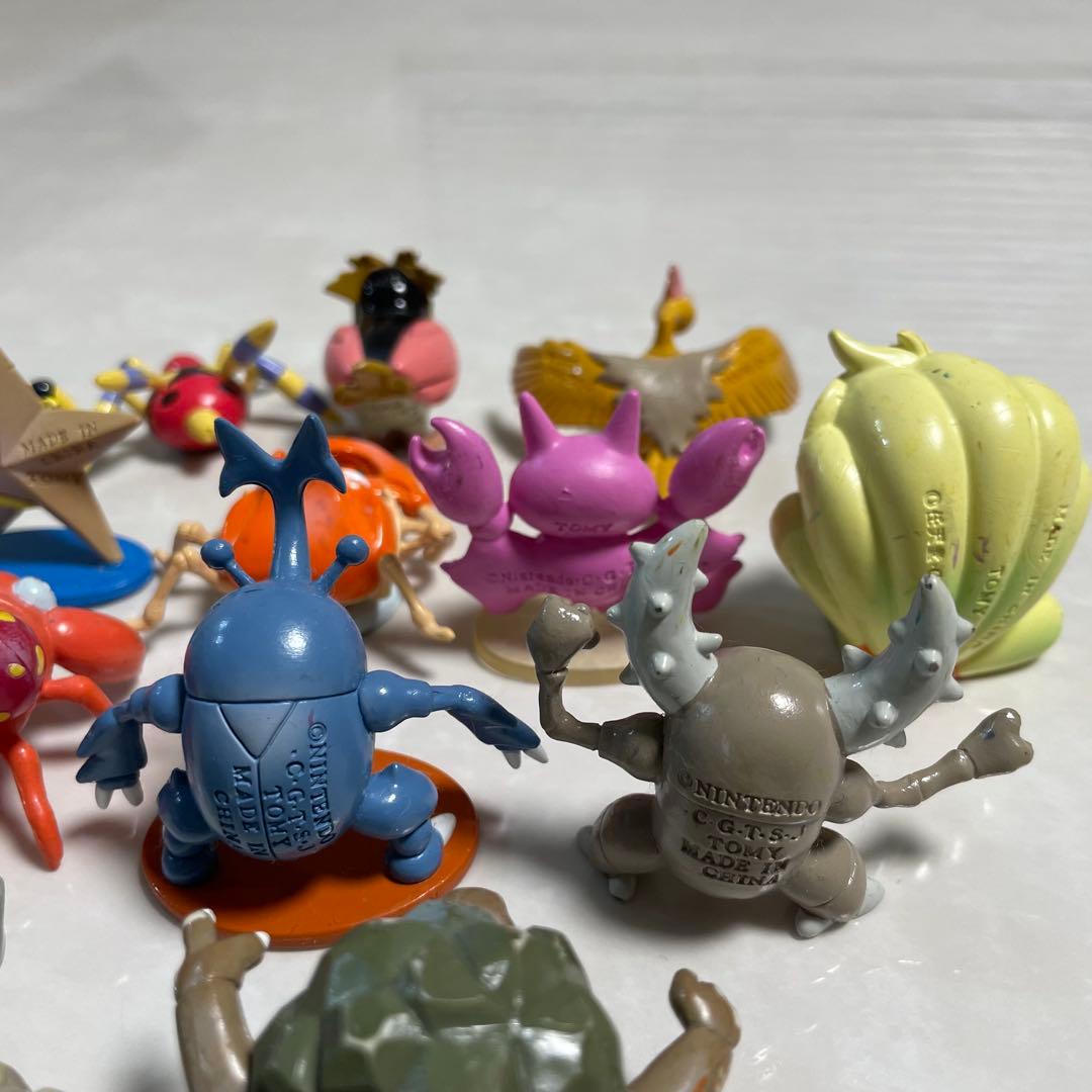 楽一番公式アカウント03 【16体】モンコレ　ポケモン　初期　まとめ売り