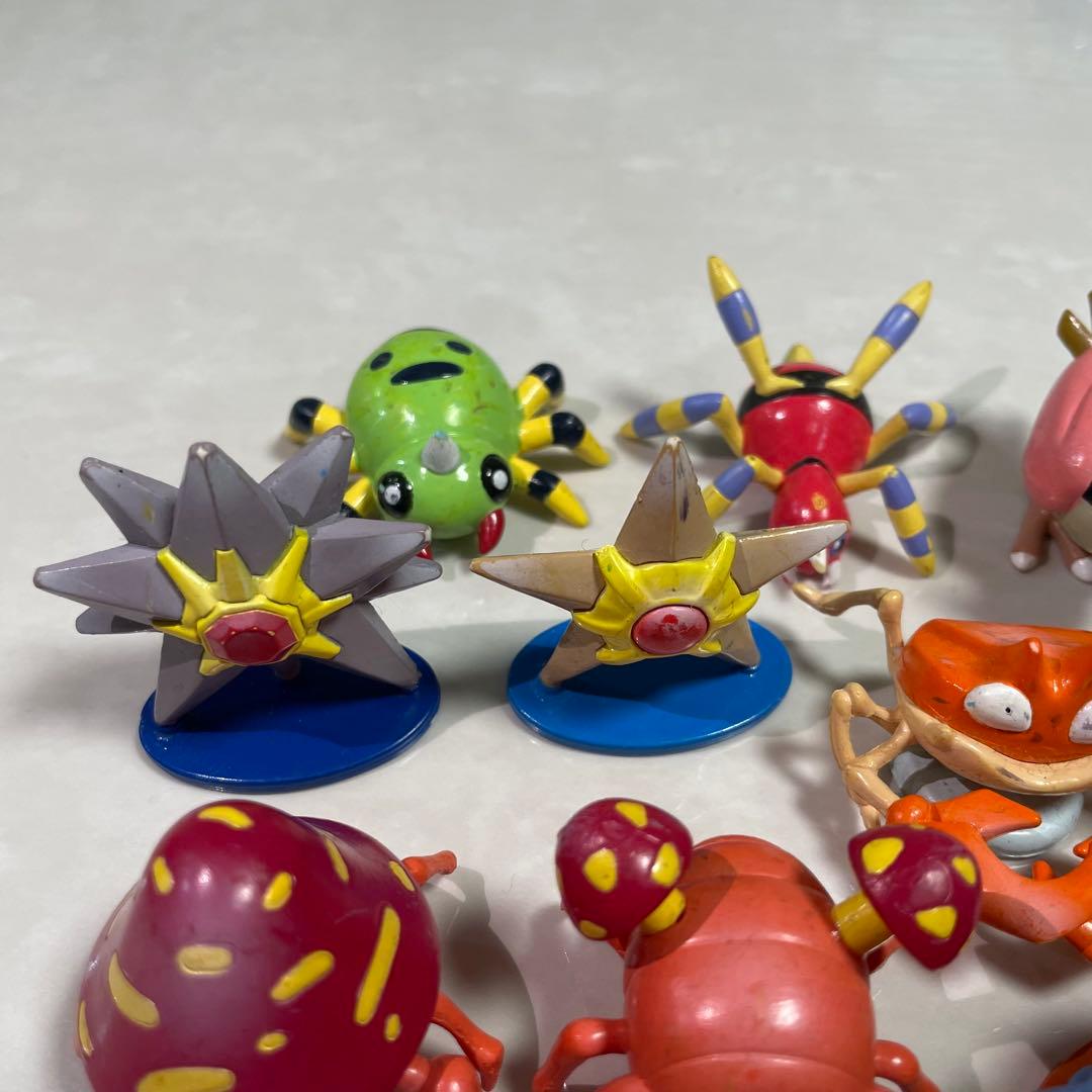 楽一番公式アカウント03 【16体】モンコレ　ポケモン　初期　まとめ売り