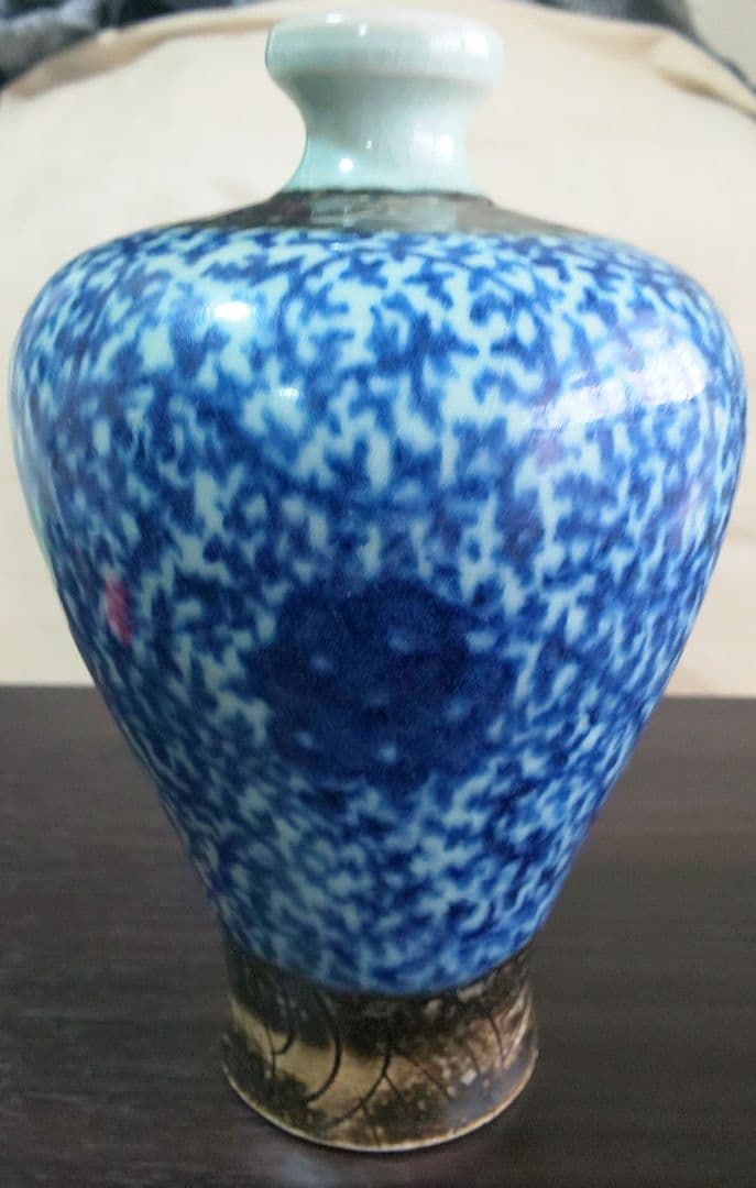 古伊万里 白磁 唐草模陶器壺 つぼ鶴型花瓶