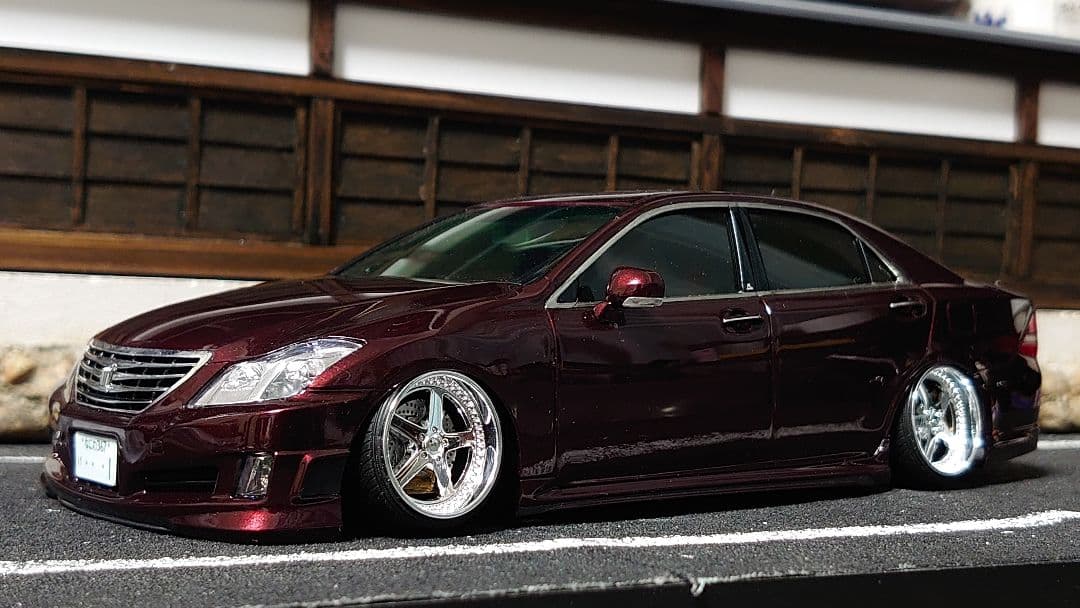 1/24 アオシマ ロジャム 20クラウン ロイヤル 完成品