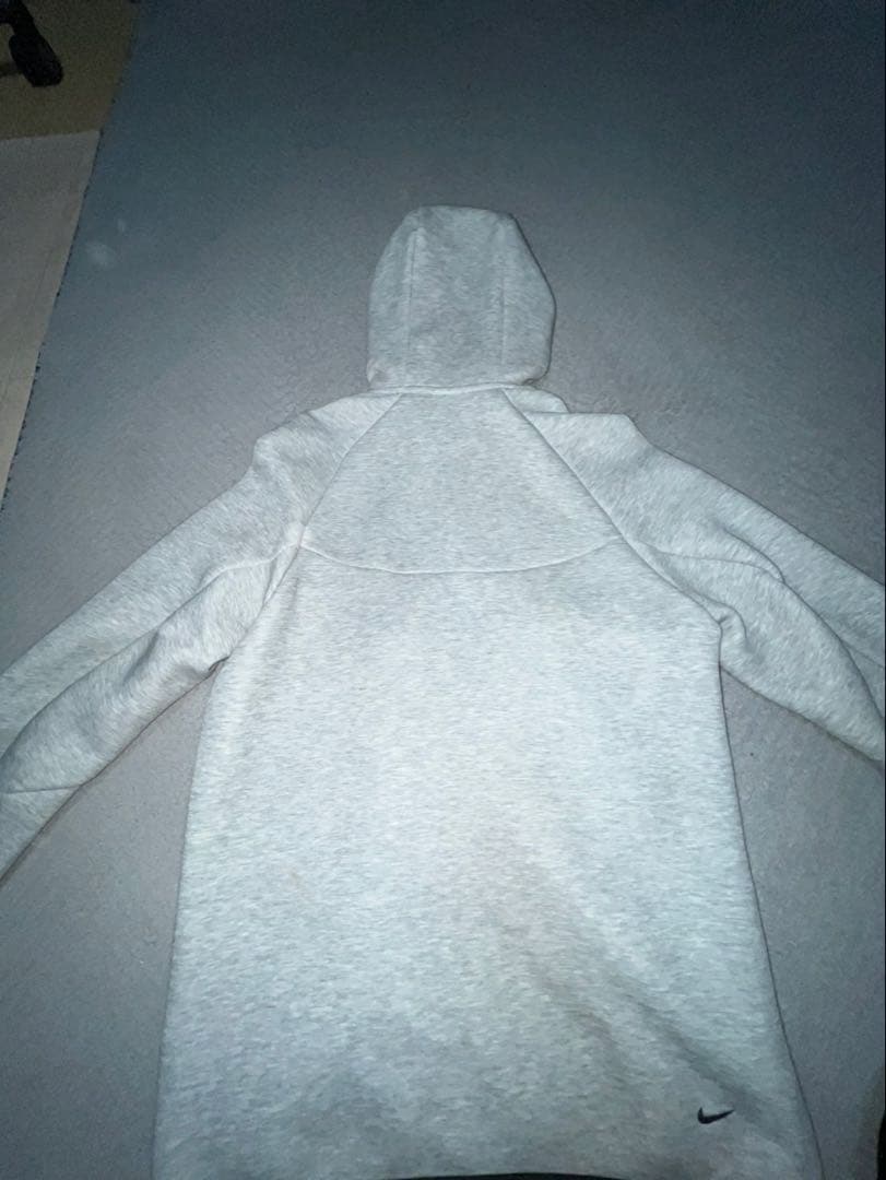 Nike テックフリース　Sサイズ