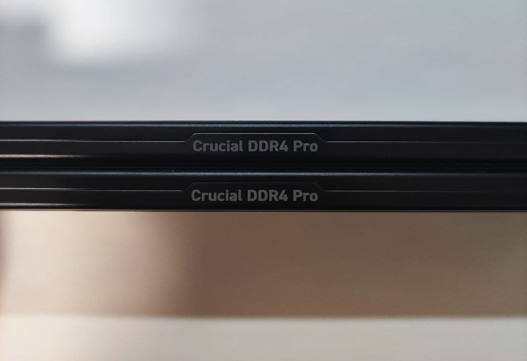 【動作確認済】Crucial DDR4 PRO メモリー64GB(32GBx2)