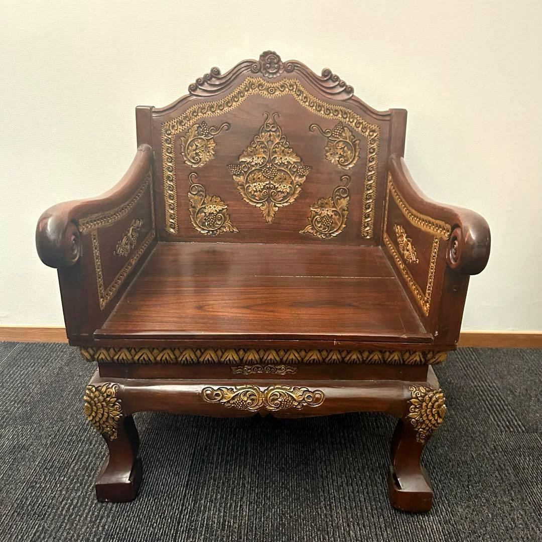 【即配送可！】木彫りが美しい椅子　アジアン　バリ風　アンティーク　美術品
