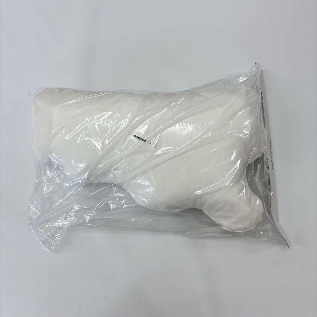新品 everyone エブリワン アート クッション
