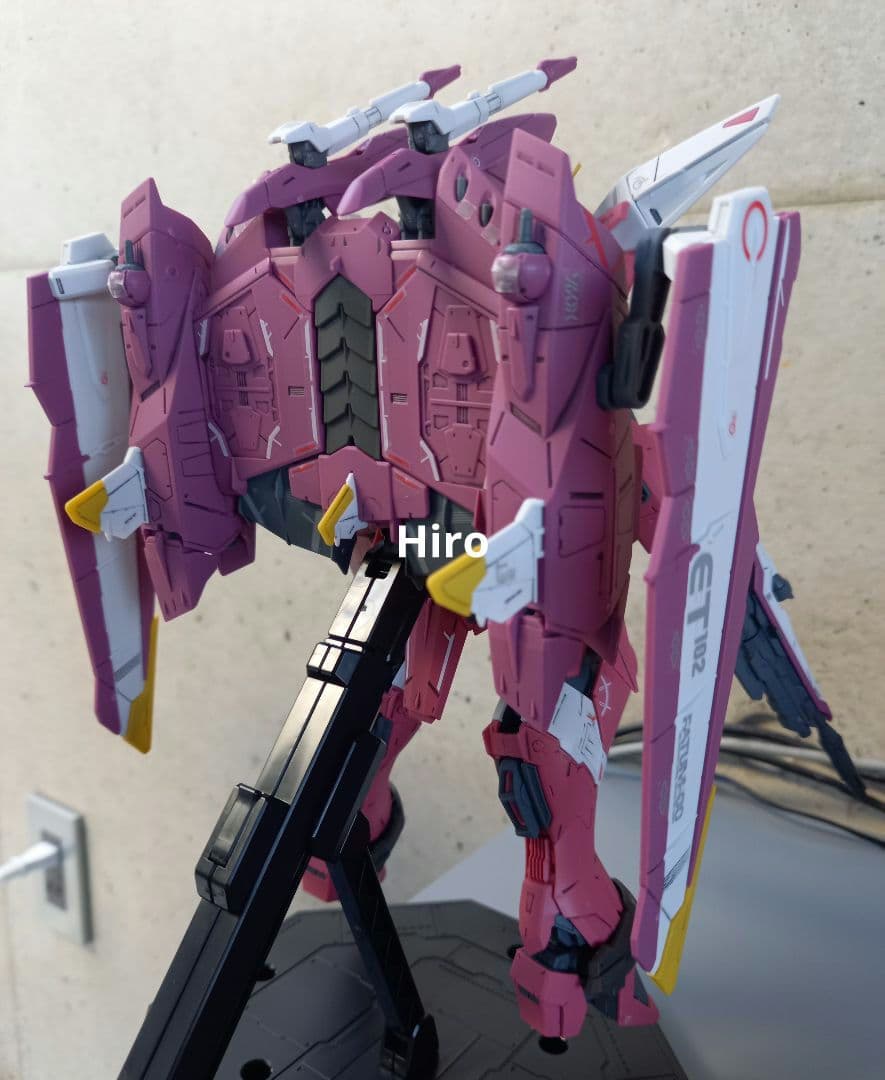 MG　ジャスティス ガンダム　完成品　SEED　シード デスティニー　ガンプラ