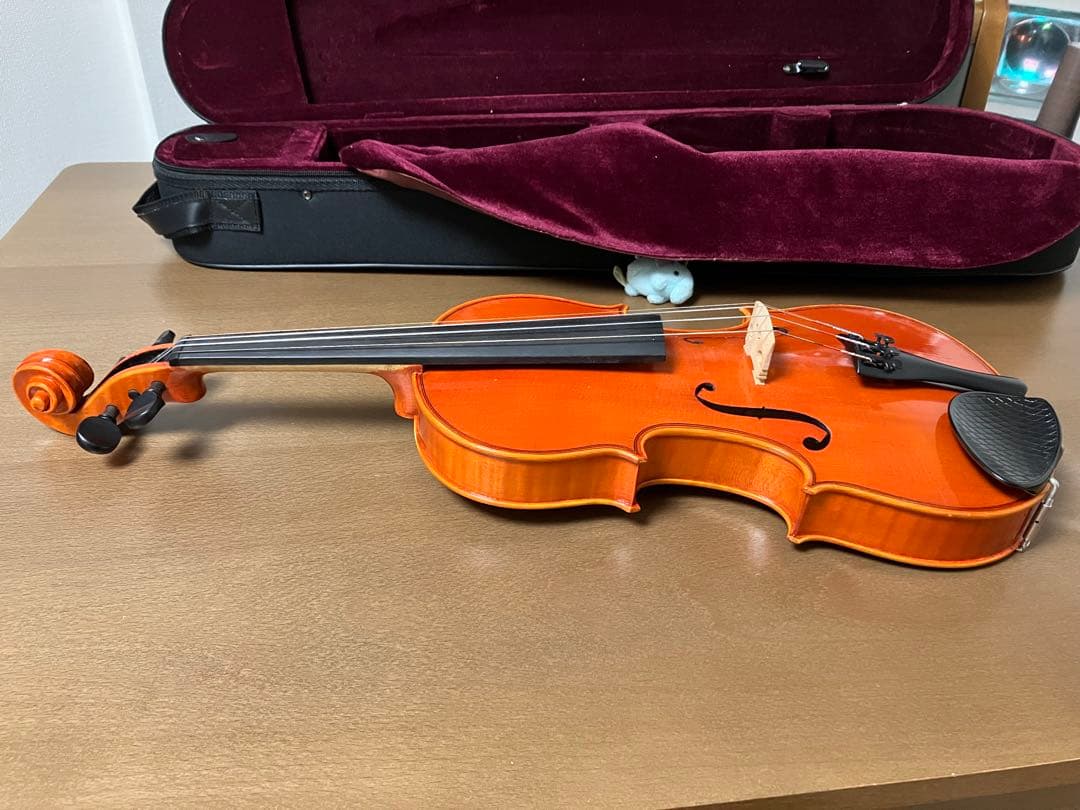 オレンジ色 バイオリン 4弦 ケース付き