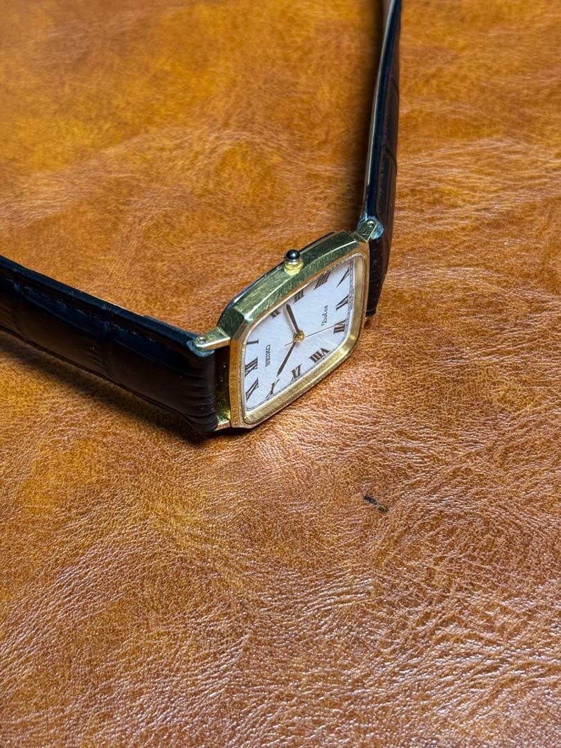 A83 希少 稼動品 SEIKO DOLCE スクエア型 80年代ヴィンテージ