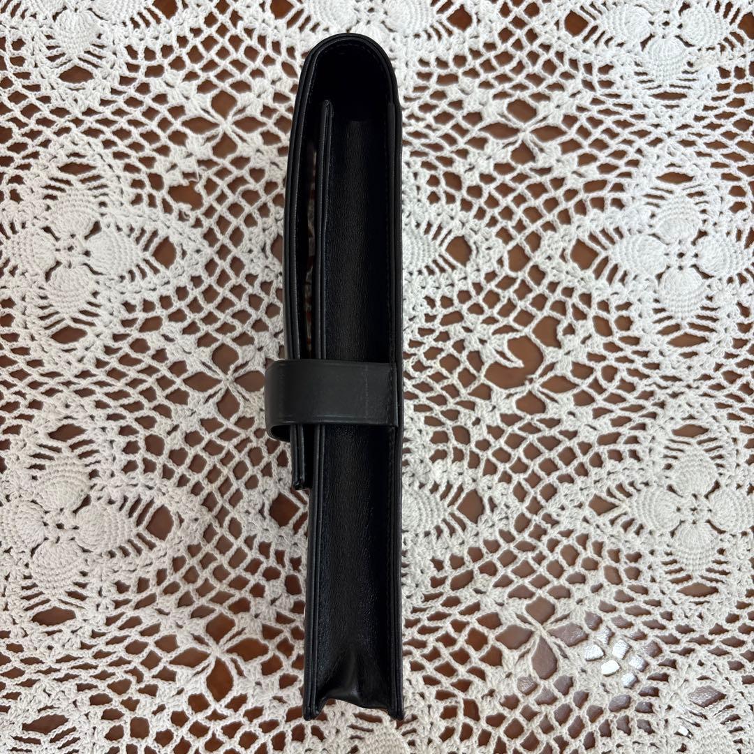 モンブラン ブラック色　レザー 本革　ペンケース ３本用