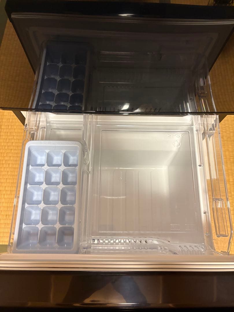 ※dai※三菱　冷凍冷蔵庫　MR-P15Z-B1 ブラック