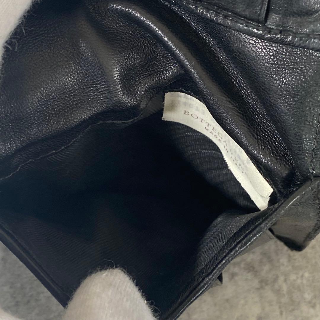 ボッテガヴェネタ　折り財布　レザー　イントレ　編み込み　ブラック　黒