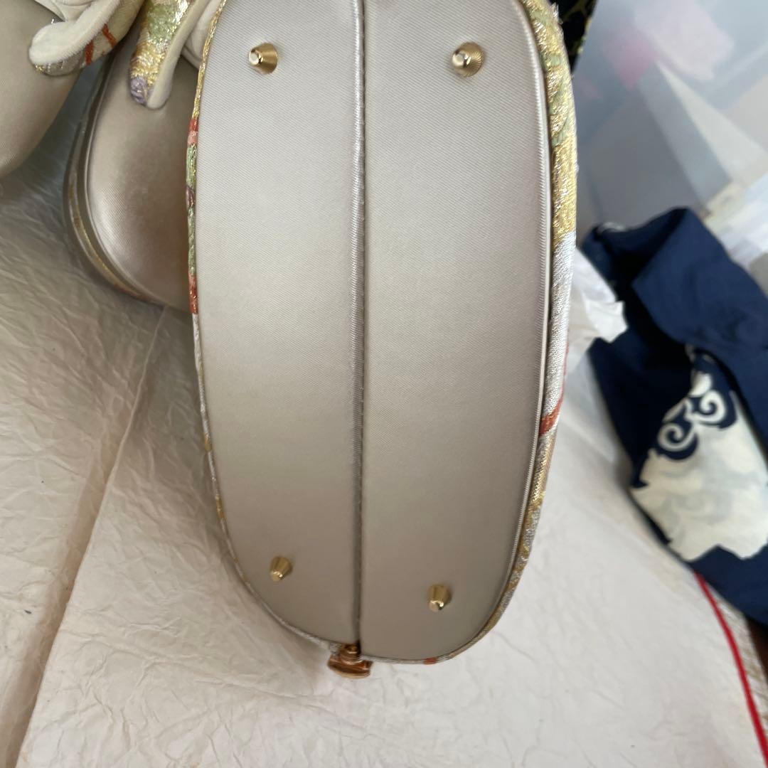 ぴよこ豆です。 バックと草履のセット　未使用品です。