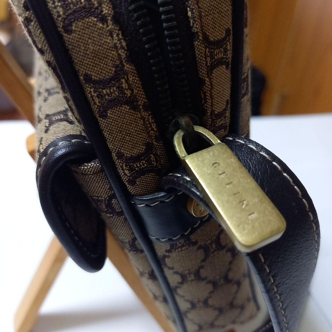 CELINE ベージュキャンバスショルダーバッグ