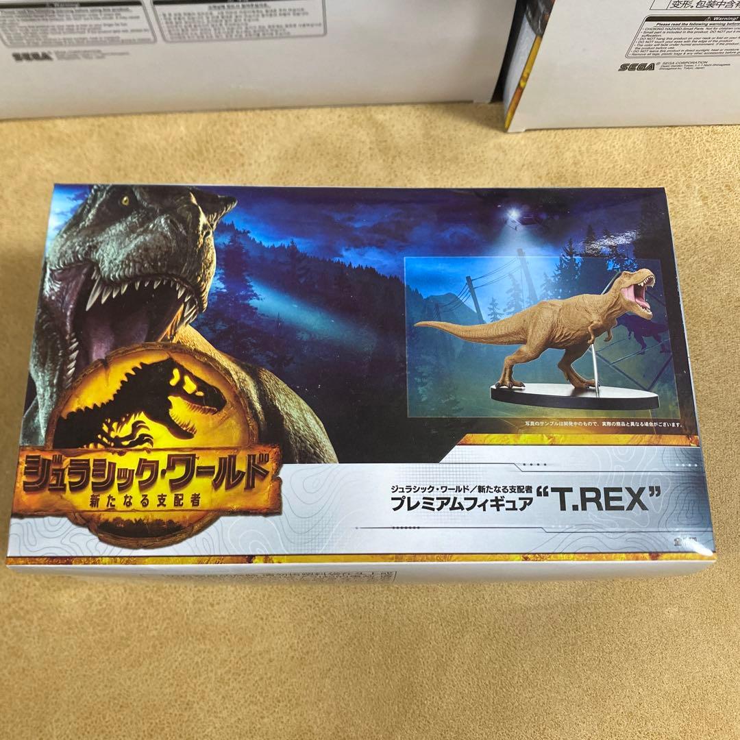 ジュラシック・ワールド　恐竜　フィギュア