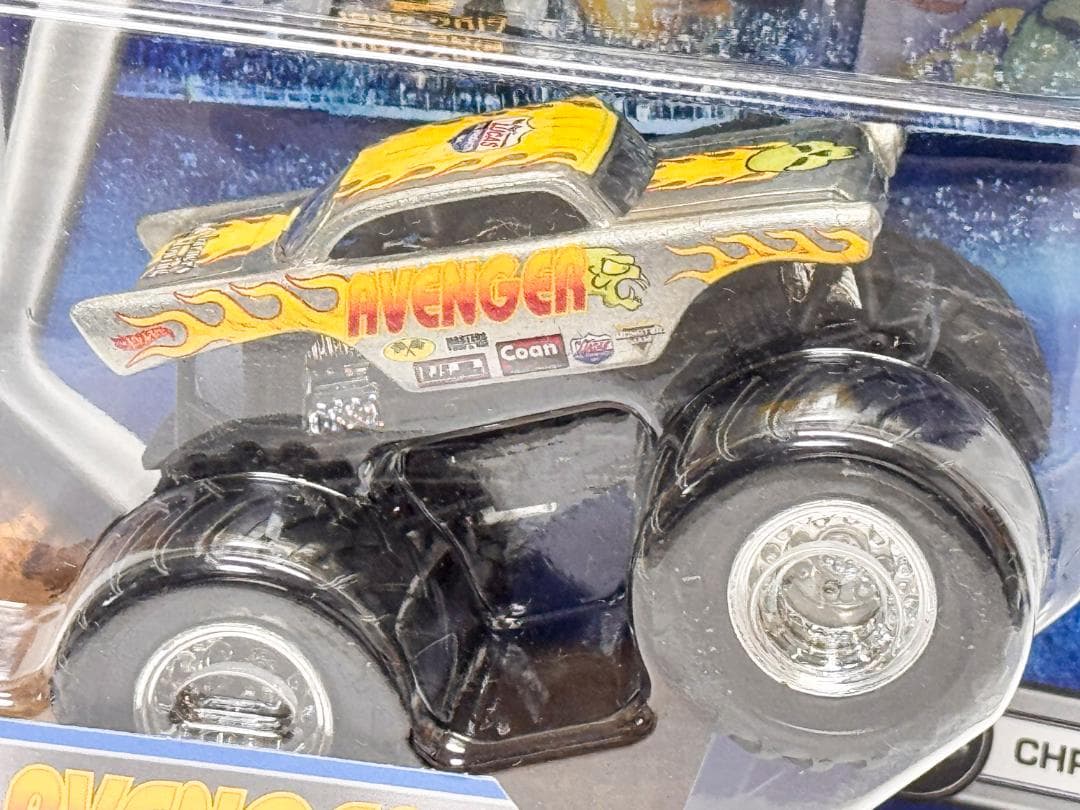 ホットウィール★ AVENGER 57 CHEVY ★ モンスタートラック
