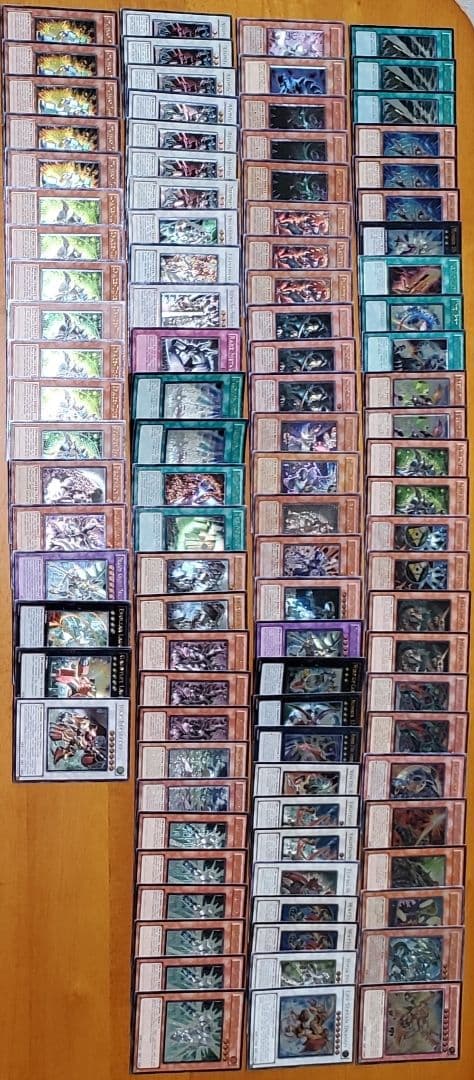 遊戯王　レリーフまとめ売り　英語版100枚セット　廃盤希少品　入手困難　売切終了