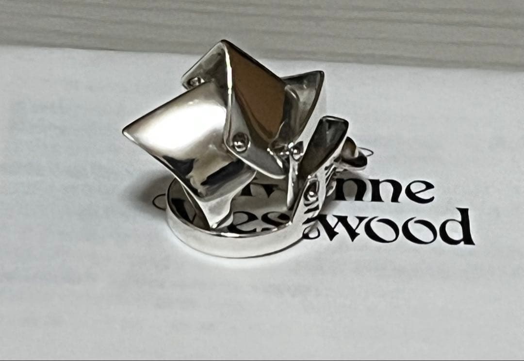 VivienneWestWood アーマーリング