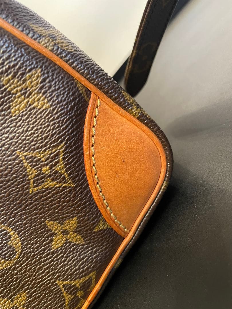 マミコLouis Vuitton モノグラム ショルダーバッグ