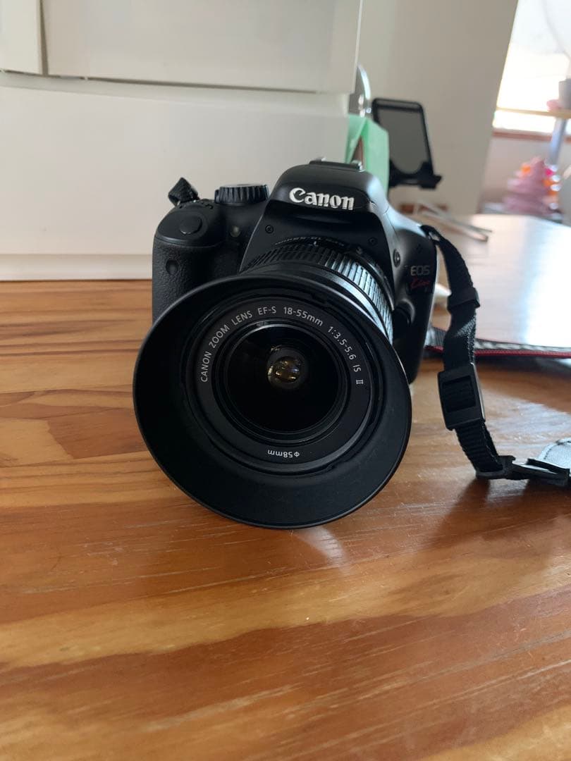 デジタルカメラ Canon EOS kiss x4