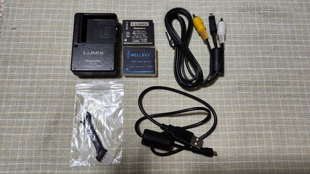 Panasonic コンパクトデジタルカメラ 中古