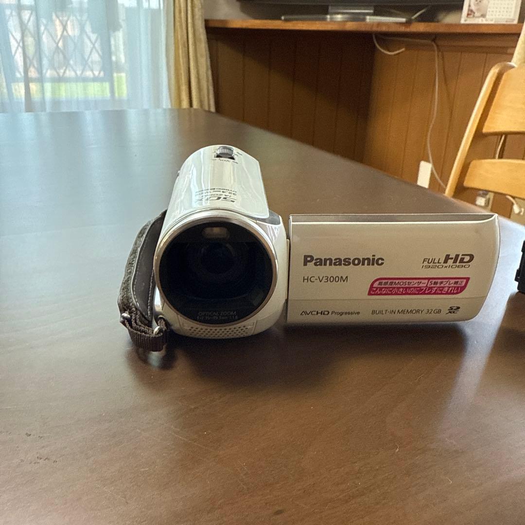 Panasonic HC-V300M フルHD ビデオカメラ