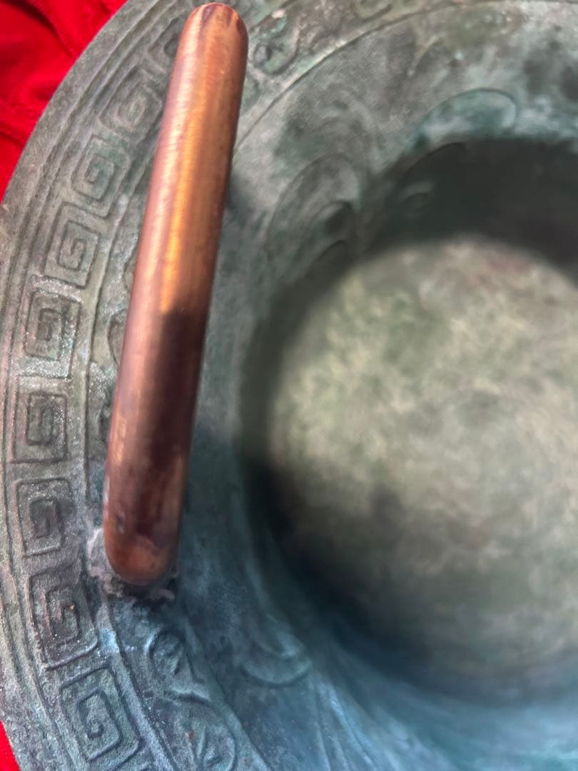 青銅　　春雷驚龍鍋