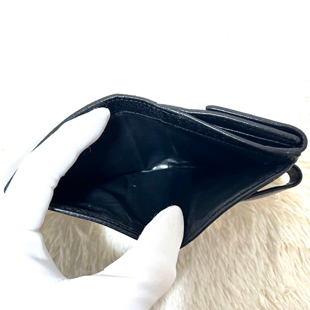 美品✨GUCCI グッチ GG柄 三つ折り財布 ブラック ロゴプレート　ブラック