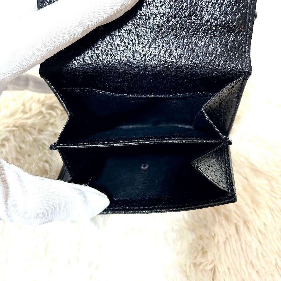 美品✨GUCCI グッチ GG柄 三つ折り財布 ブラック ロゴプレート　ブラック