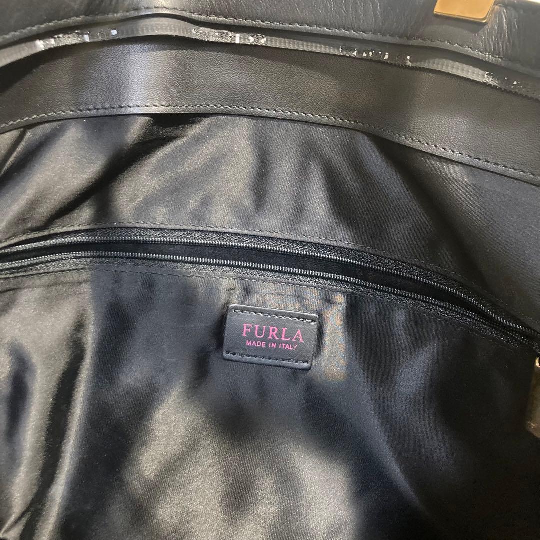 FURLA 黒 キルティング ナイロン バッグ