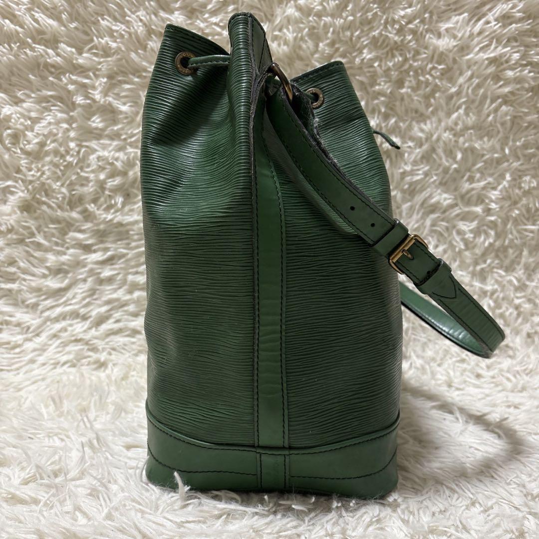 ルイ・ヴィトン LOUIS VUITTON ノエ ボルネオグリーン エピ