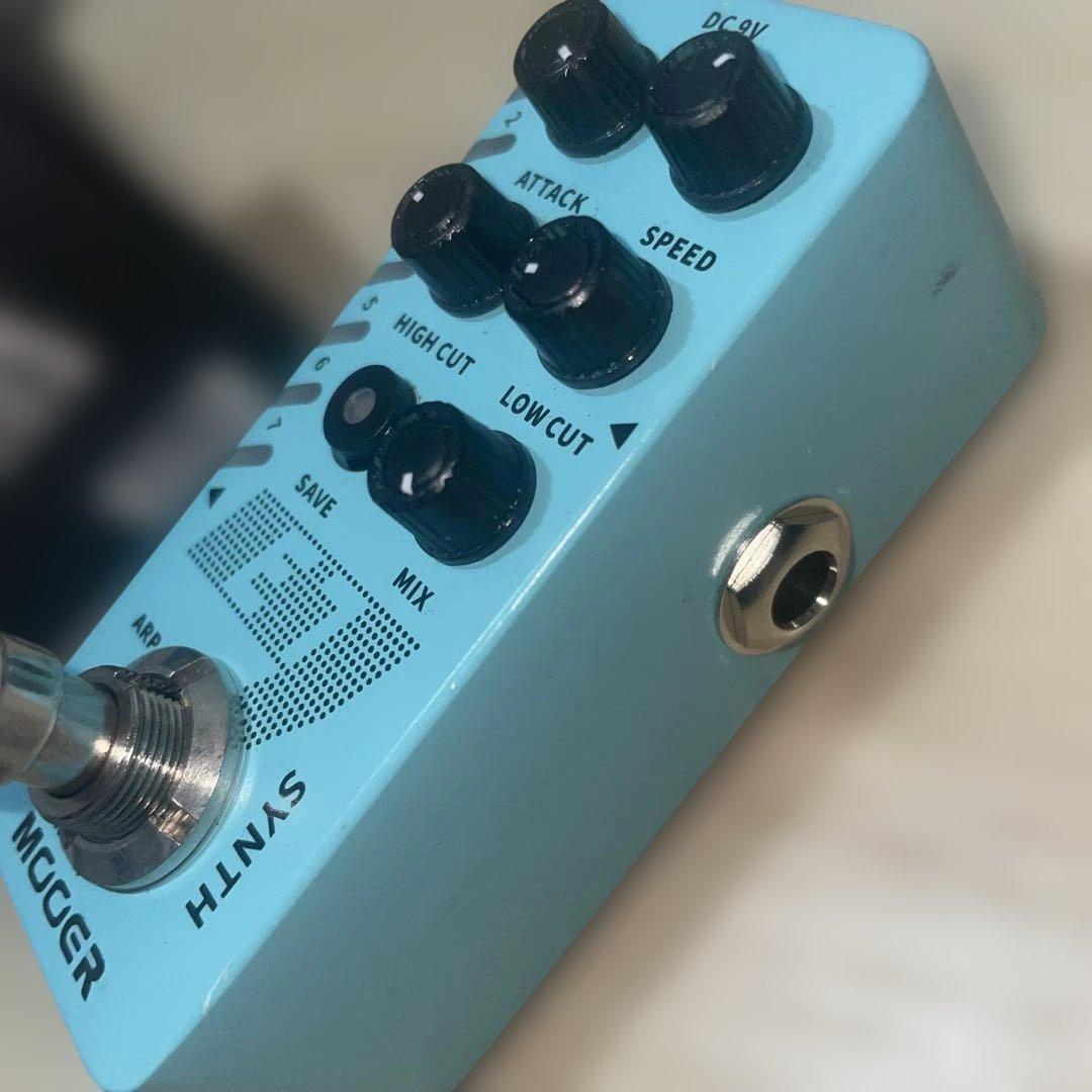 MOOER E7 SYNTH ギターシンセ