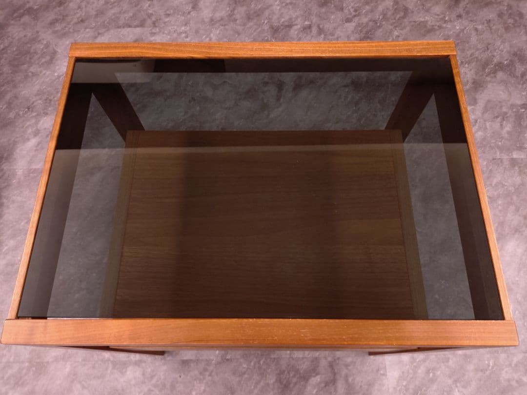 FLYMEe vert フライミー ヴェール サイドテーブル