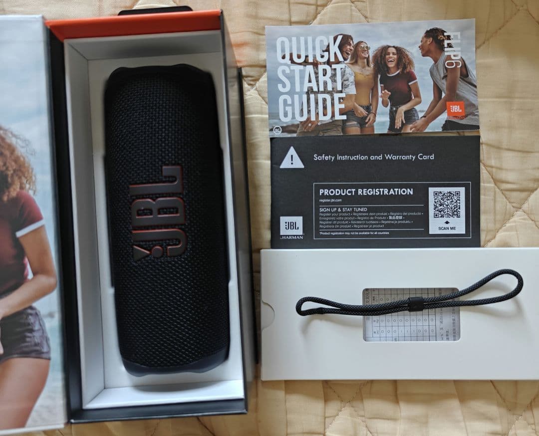 JBL FLIP 6 ワイヤレススピーカー　黒