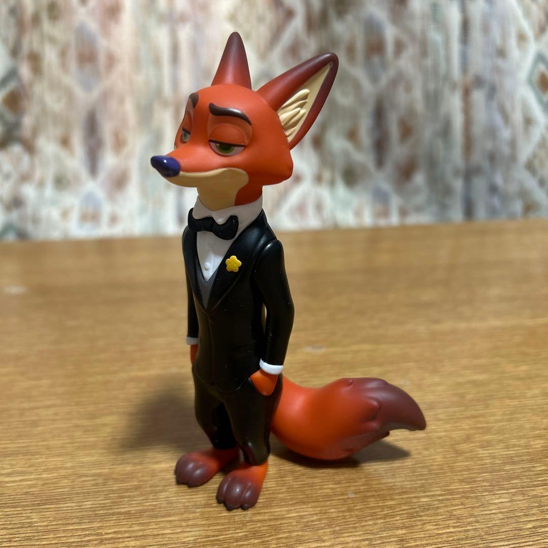 ズートピア2 TOP TOY NEW JOURNEY フィギュア　ニック 2点