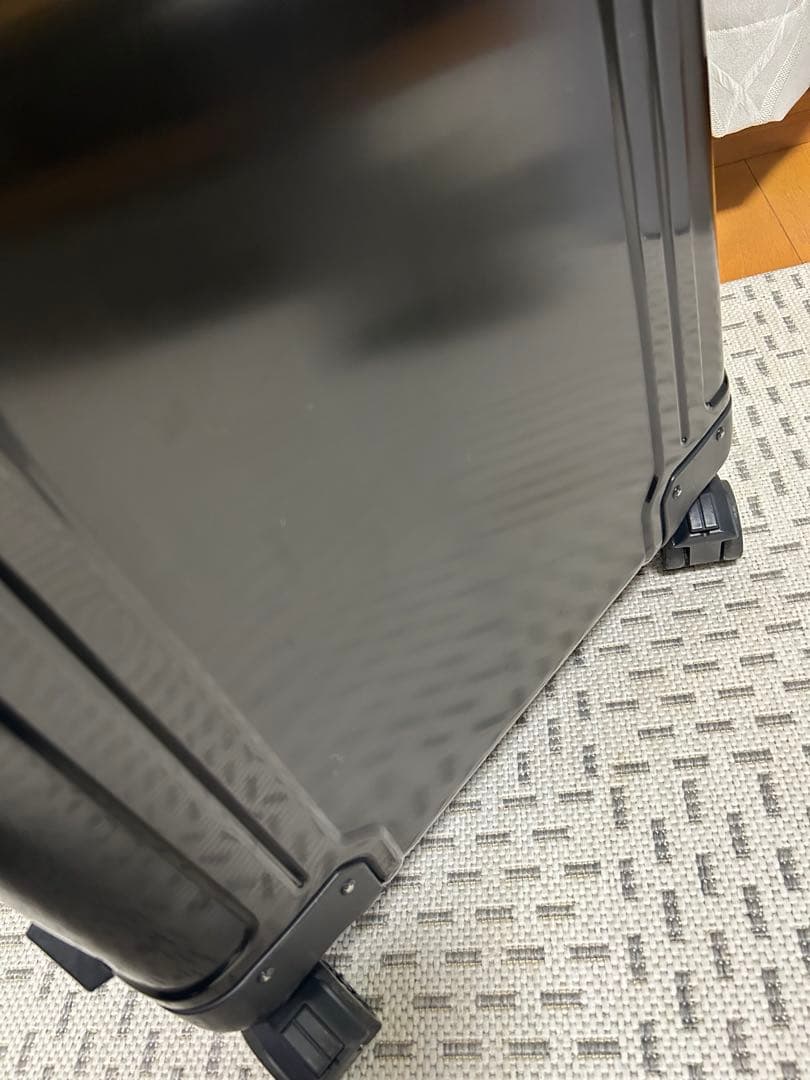 ゼロハリバートン アルミ 4輪 TSAロック ブラック