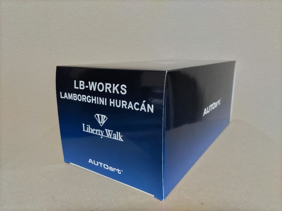 オートアート　Lamborghini Huracan