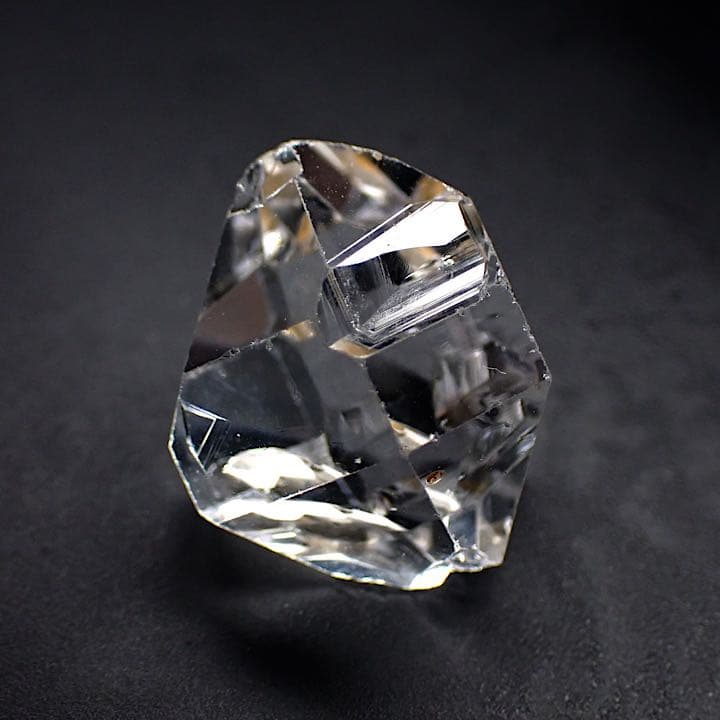 【パキスタン産】ダイヤモンドクォーツ