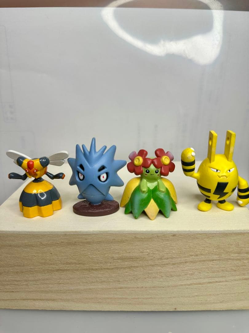 ポケモン モンコレ フィギュア