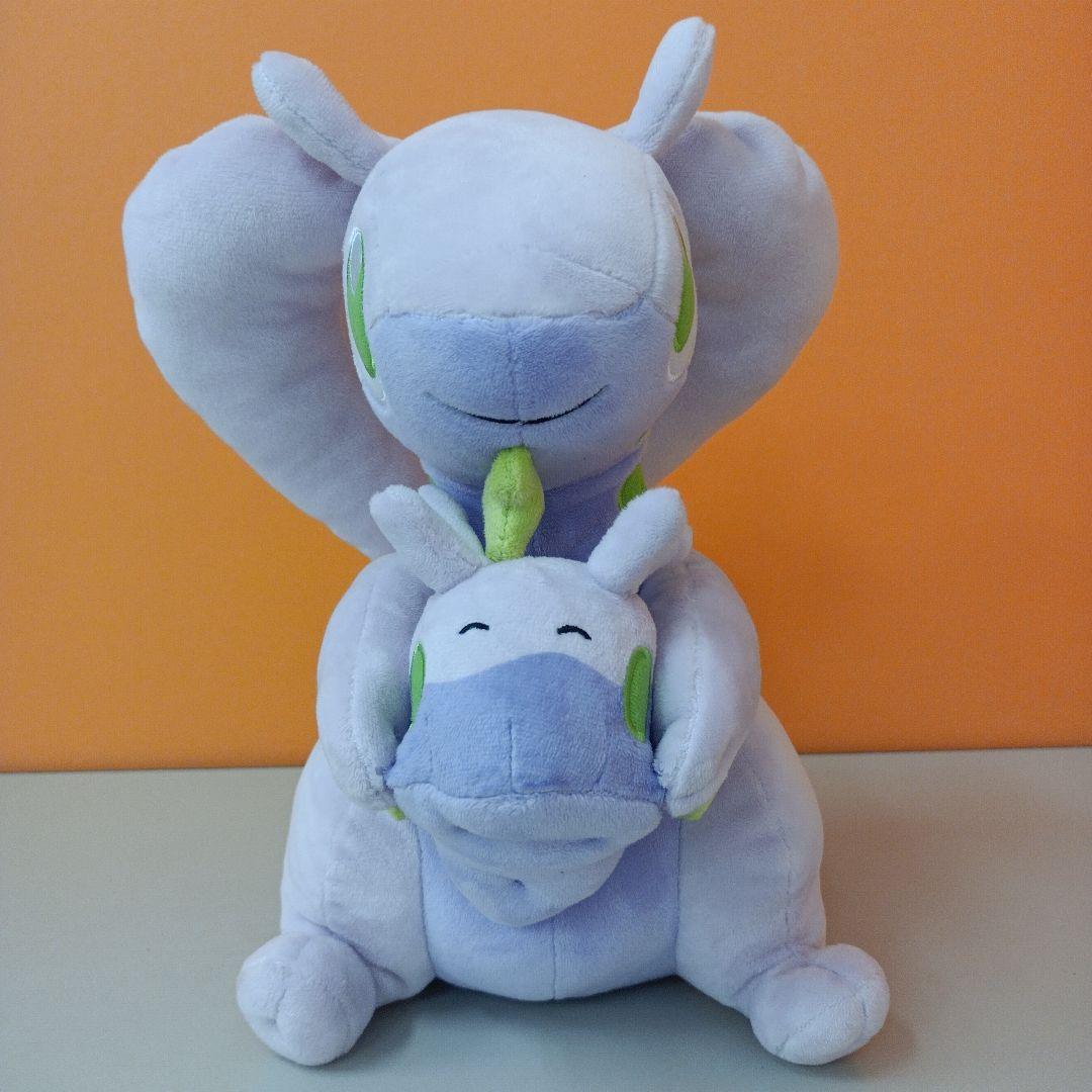 ポケモンセンター TAIKI-BANSEI ヌメラ＆ヌメルゴン　だっこぬいぐるみ