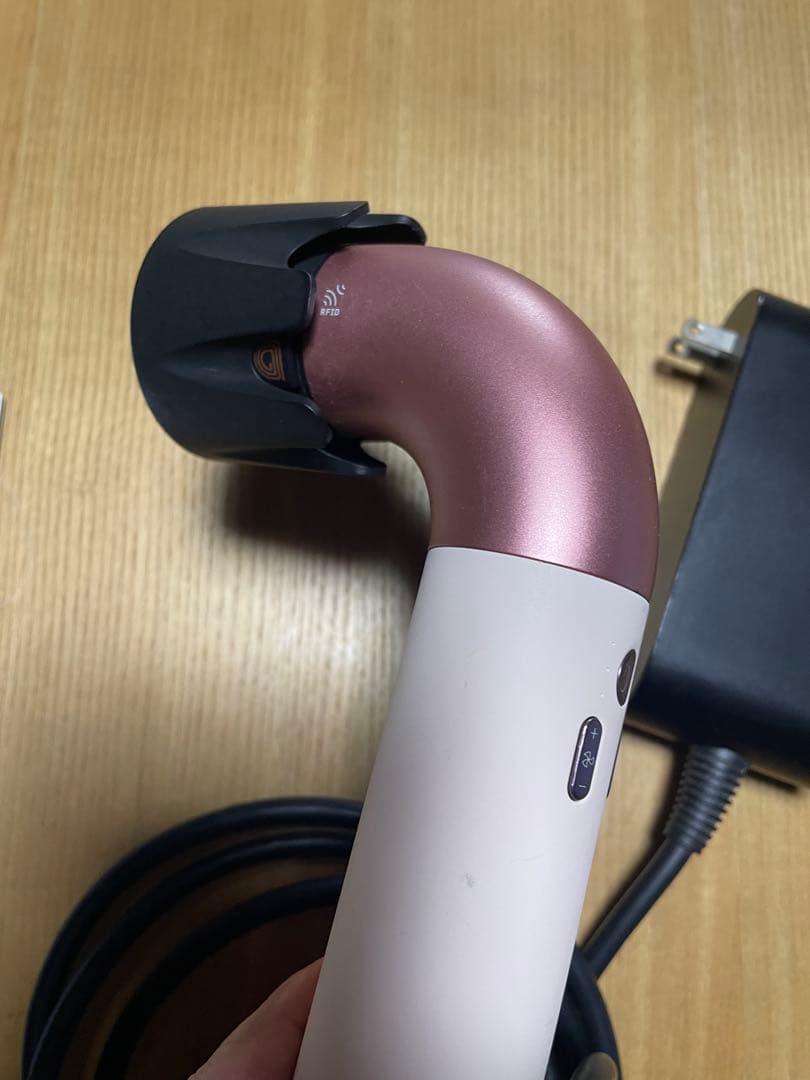 hd17 Dyson ドライヤー　ピンク