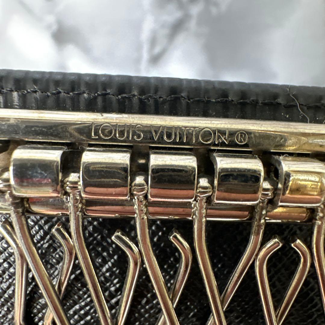 さくらLouis Vuitton エピレザー 黒　6連キーリング　超美品