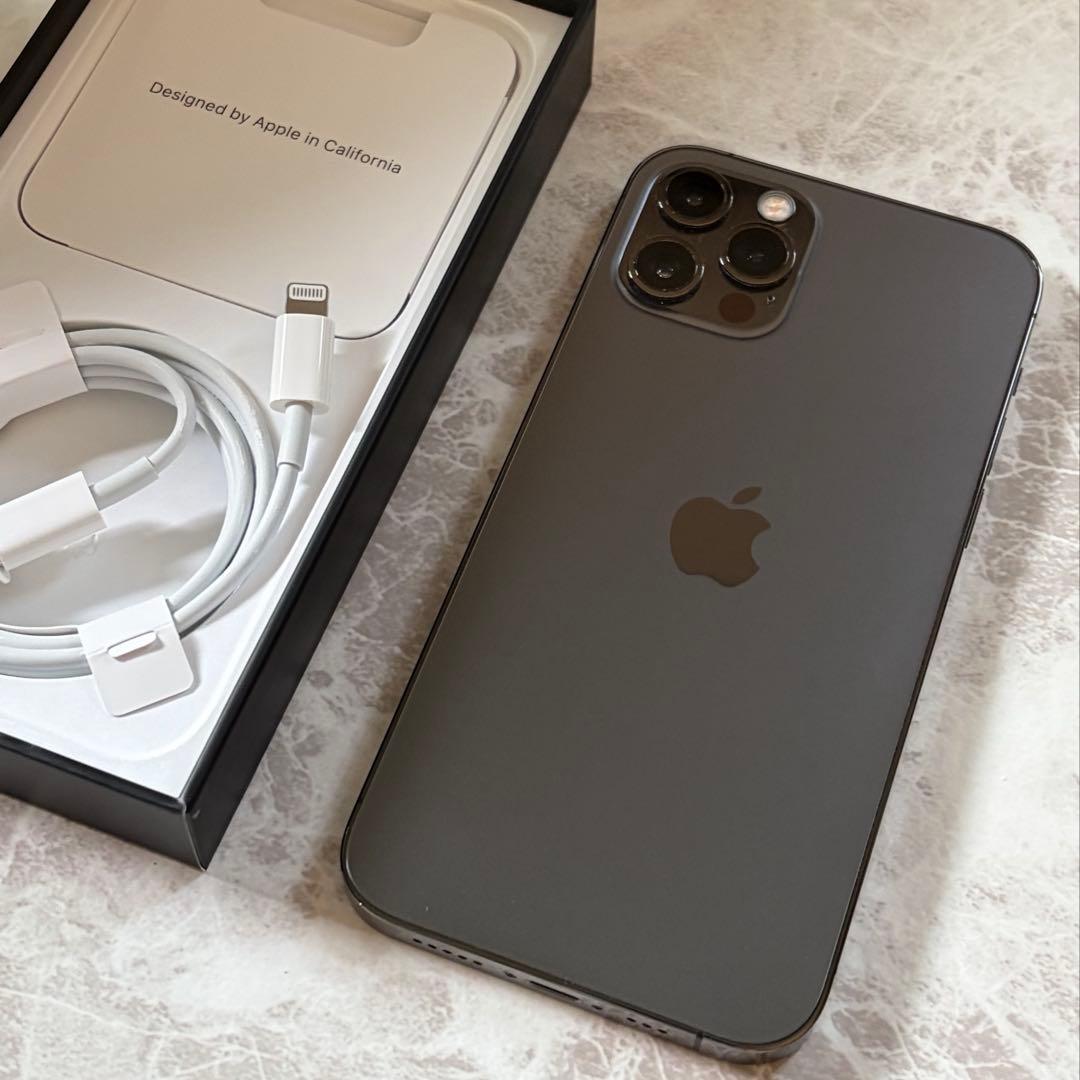 Apple iPhone 12Pro グラファイト 256GB