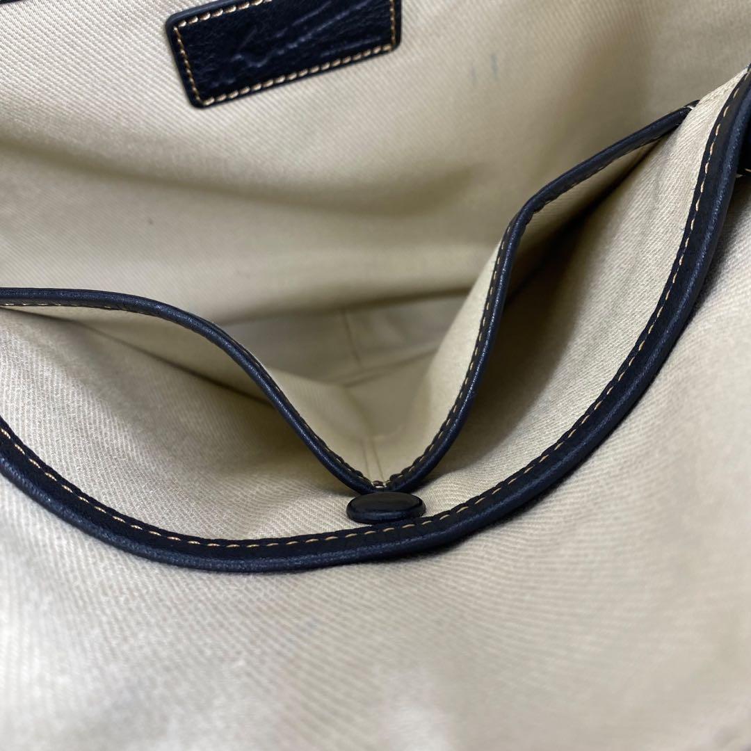 Kitamura キタムラ ショルダーバッグ オールレザー シボ革 Kマーク 黒