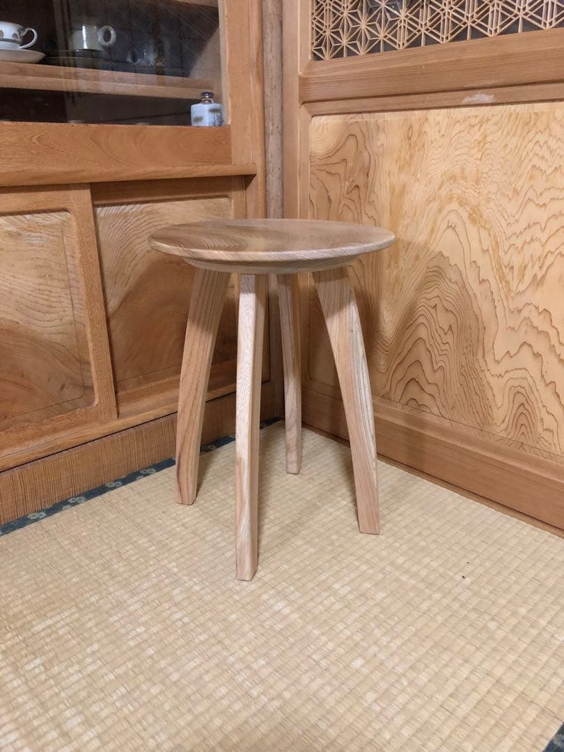 1243 建具屋一筋58年のおじいちゃんの手作りスツール、テーブル☆けやき