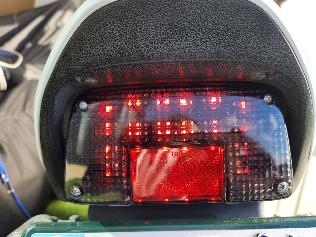 SUZUKI GSX400インパルス gk7ca スモークLEDテールランプ美品