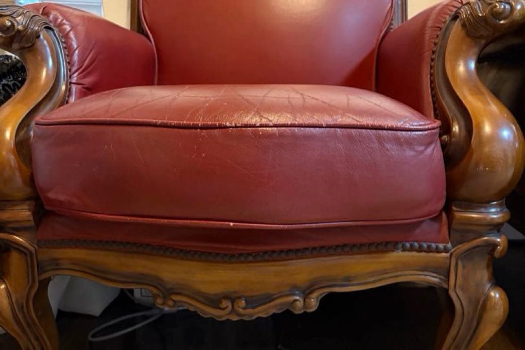 クラシック 赤 レザー アームチェア　1人掛け